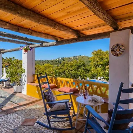 Villa Javier De By Ruralidays